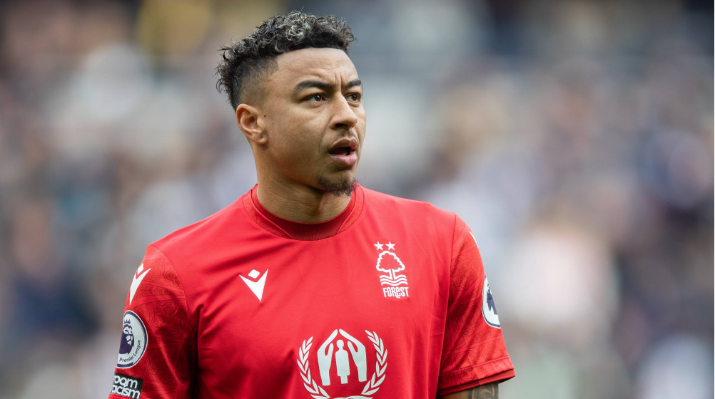 lingard-jesse-2022-2023-nottingham-forest-1025588348hjpg-1685542693-108282