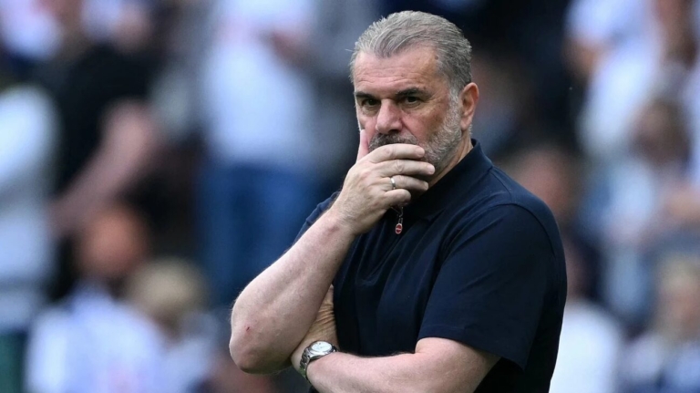 Ποστέκογλου μέλλον