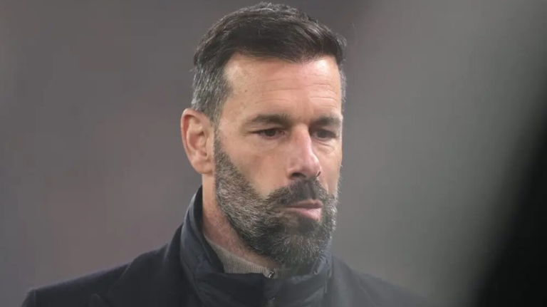 φαν νίστελροι Λέστερ