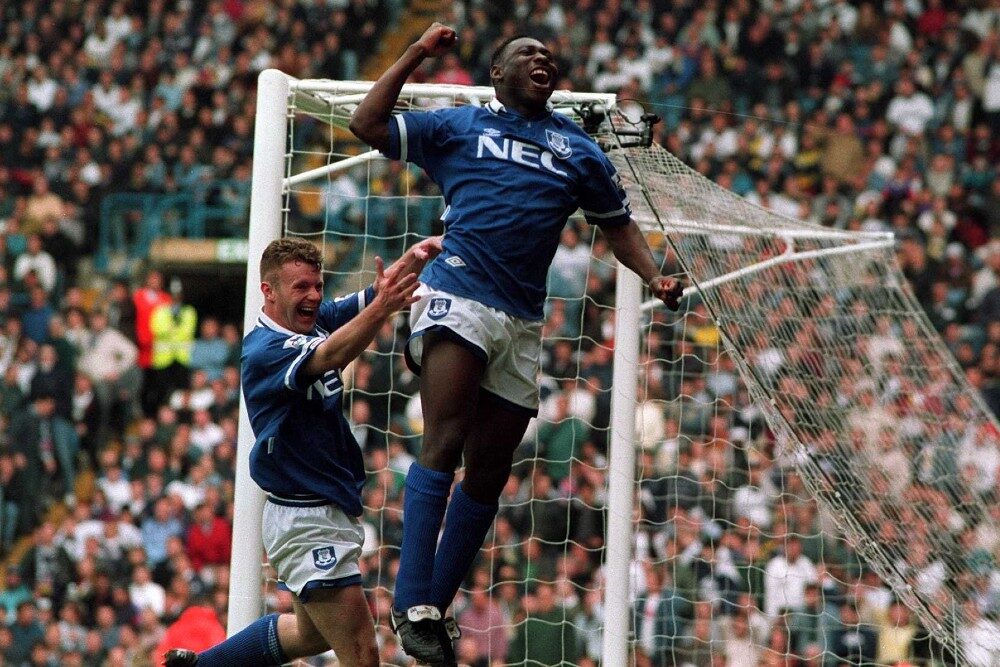 αμοκάτσι έβερτον